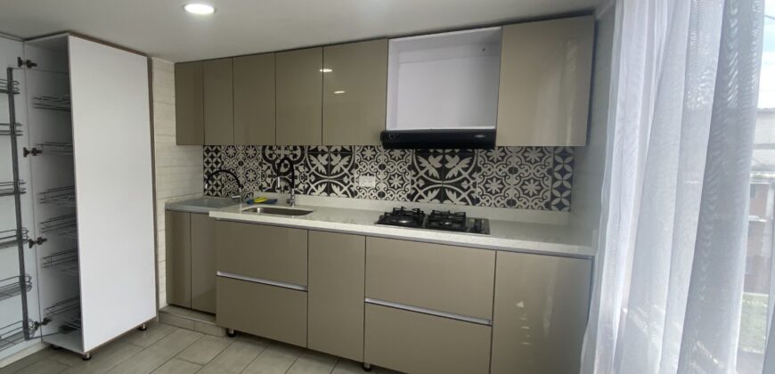 APARTA ESTUDIO BACHUÉ CLL 86A